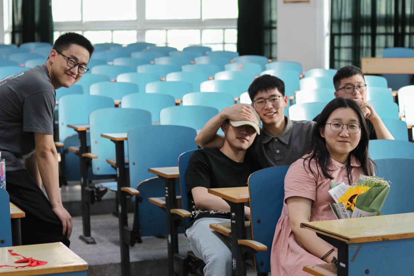 Why do Chinese Students Study in America?